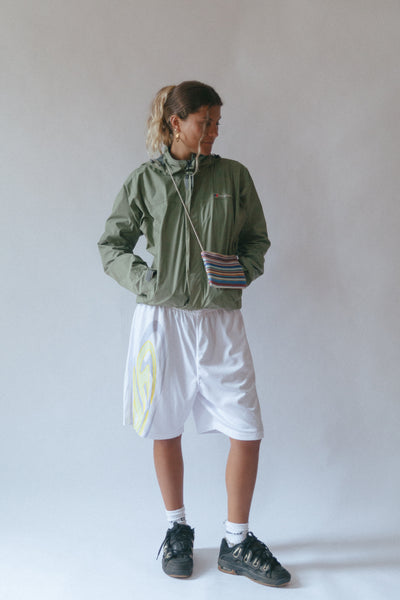 shark fin mesh shorts - white
